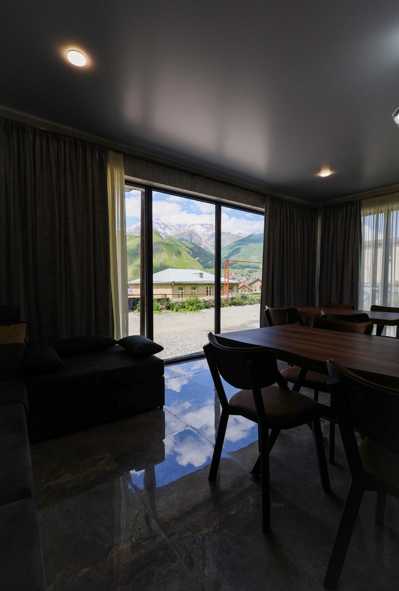 Heaven Hill Hotell Kazbegi Eksteriør bilde